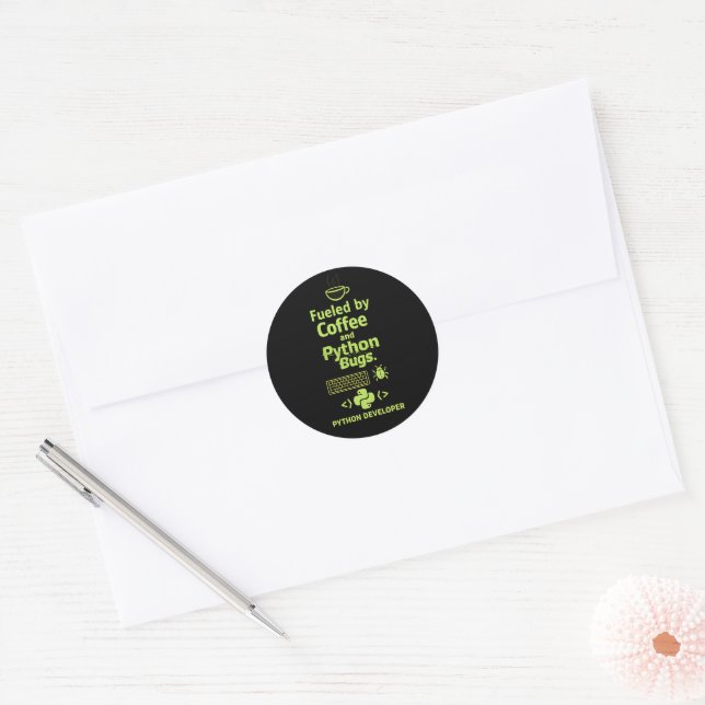 Adesivo Redondo Desenvolvedor Python Engraçado – Alimentado por Bu (Envelope)