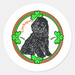 Adesivo Redondo Dia de São Patrício de Cockapoo
