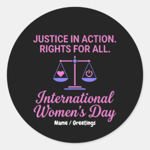 Adesivo Redondo Dia Internacional das Mulheres Justiça em Ação Dir