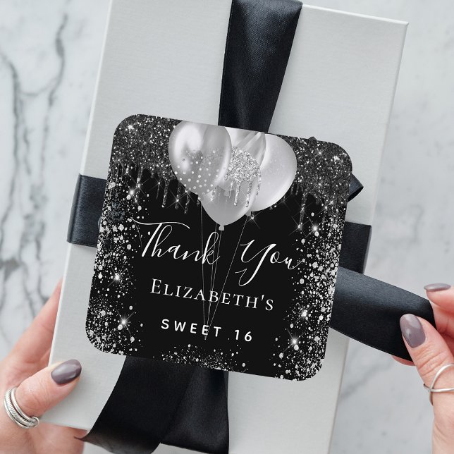 Adesivo Redondo Doce 16 preto com o nome da luz prateada obrigado  (Criador carregado)