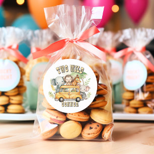 Adesivo Redondo Dois meninos selvagens animais safari de aniversár