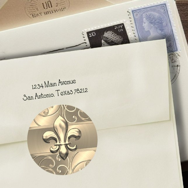 Adesivo Redondo Dourado Filigree Swirls Fleur de Lis (Criador carregado)