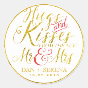 Adesivo Redondo Dourados Hugs Kisses do Novo Sr. Wedding Sticker
