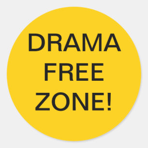 ADESIVO REDONDO DRAMA FREE ZONE
