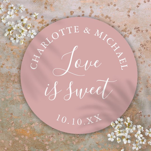 Adesivo Redondo Dusty Rosa Love É Um Bonito Favor De Casamento (Dusty Rose Love Is Sweet Wedding Favor Classic Round Sticker)
