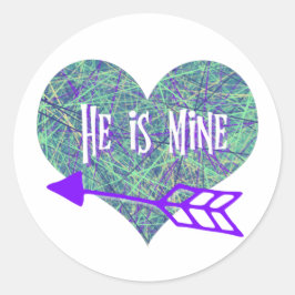 Adesivo Redondo Ele é minha rede de forma cardíaca em roxo