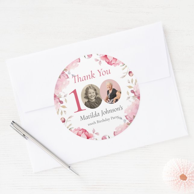 Adesivo Redondo Elegant Pink Floral Photo 100th Birthday Thank You (Envelope)