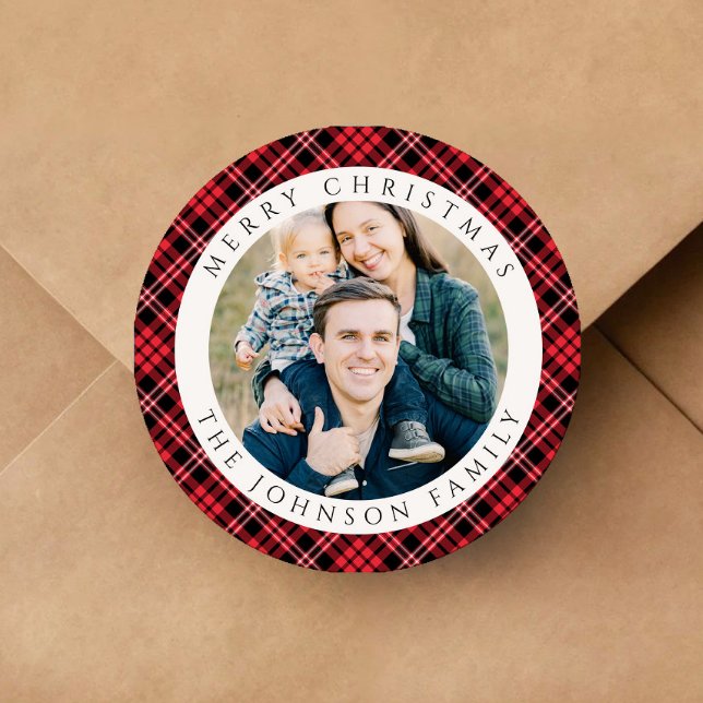 Adesivo Redondo Elegant Red Plaid Photo Christmas (Elegant Red Plaid Photo Christmas Classic Round Sticker)