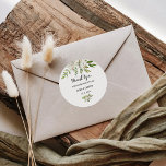 Adesivo Redondo Elegant Winter White Peony Obrigado Favor<br><div class="desc">Esse elegante obrigado de peônia de inverno que você privilegia os adesivos redondos clássicos são perfeitos para um casamento de destino. A design apresenta um buquê de folhas,  pintadas à mão,  arrojadas,  verdes e marrons,  com peonias brancas com aspecto fresco,  inspiradora felicidade e beleza natural.</div>