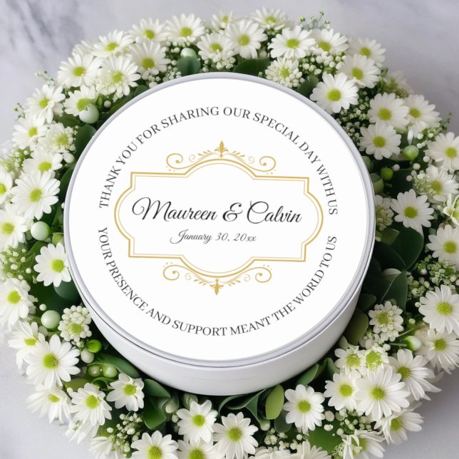 Adesivo Redondo Elegante Dourado Filigree em White, Casamento (Criador carregado)