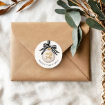 Adesivo Redondo Elegante Felry Christmas Bauble<br><div class="desc">Elegante Vapito Clássico de Natal Borrível.</div>