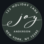 Adesivo Redondo Elegante Joy Green Christmas Return Endereço<br><div class="desc">Este adesivo na moda apresenta um elegante roteiro de alegria com o nome da família e o endereço de retorno em um fundo verde (cor de fundo alterável). Para personalização mais avançada deste design,  clique no link "personalizar mais".</div>