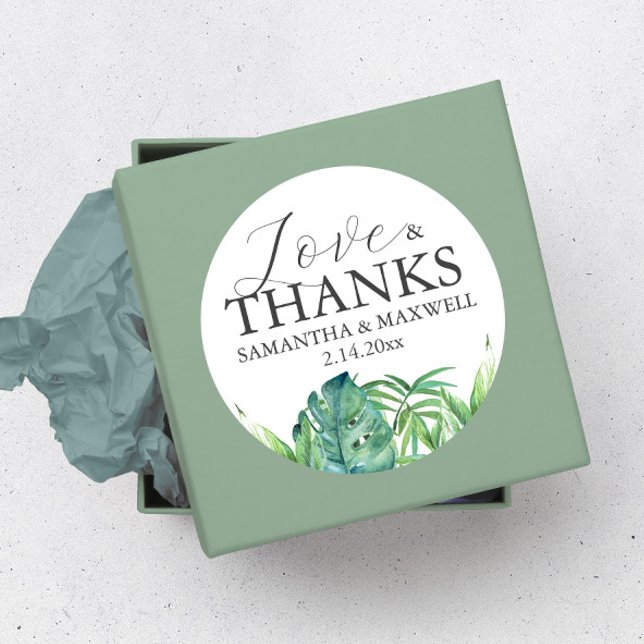 Adesivo Redondo Elegante Obrigado Vinhetas Tropicais De Casamento (Wedding stickers thank you tropical palm leave art by Victoria Grigaliunas of Do Tell A Belle)