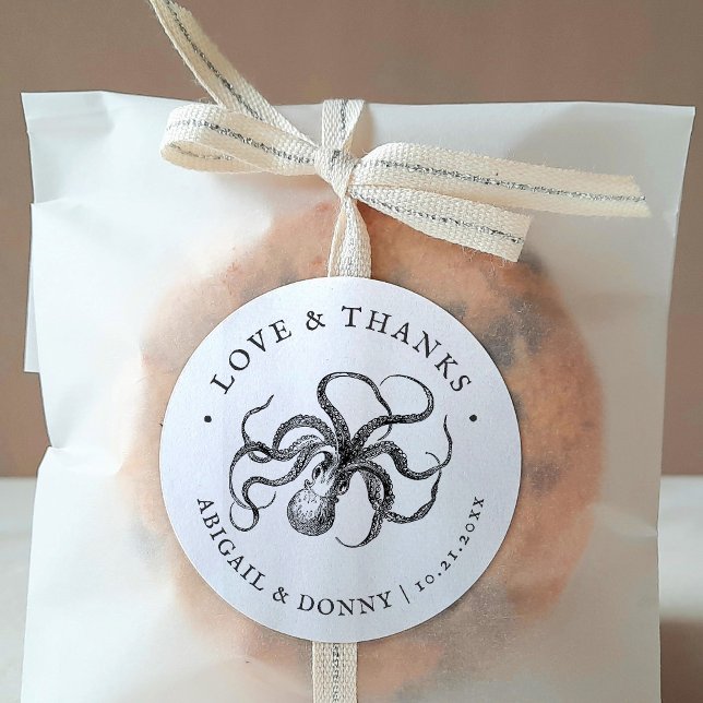 Adesivo Redondo Embraço do Amor | Amor e Obrigados (Criador carregado)