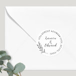 Adesivo Redondo Endereço de Casamento de Folhagem Elegante<br><div class="desc">Etiquetas de endereço redondo de casamento personalizadas para envelopes de casamento e salve as datas com design de folhagem elegante rústica com nome e endereço personalizados.</div>