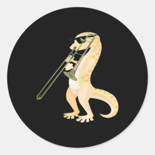 Adesivo Redondo Engraçado Gecko Vestindo Sungles Jogando Trombone
