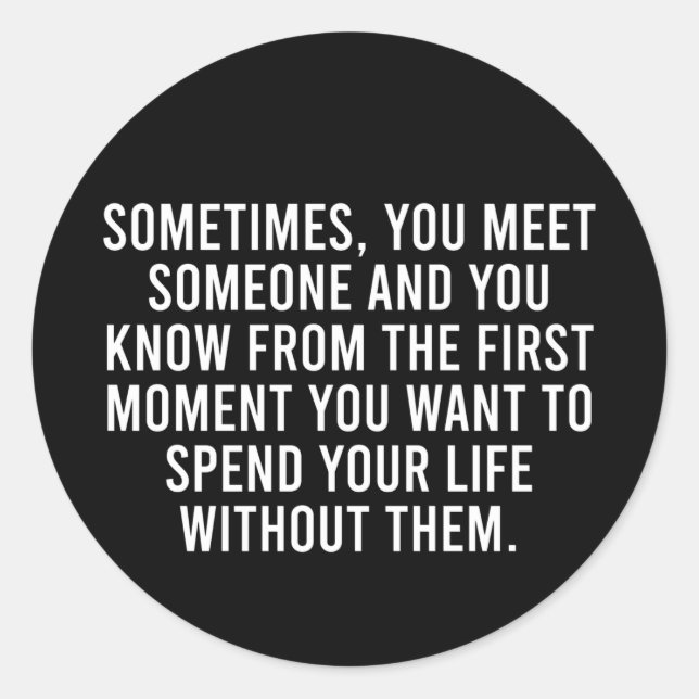 Adesivo Redondo Engraçado Sarcástico Introduz Humor Dizendo (Frente)