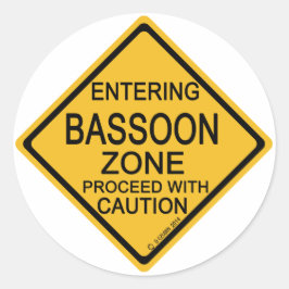 Adesivo Redondo Entrando na Zona de Bassoon