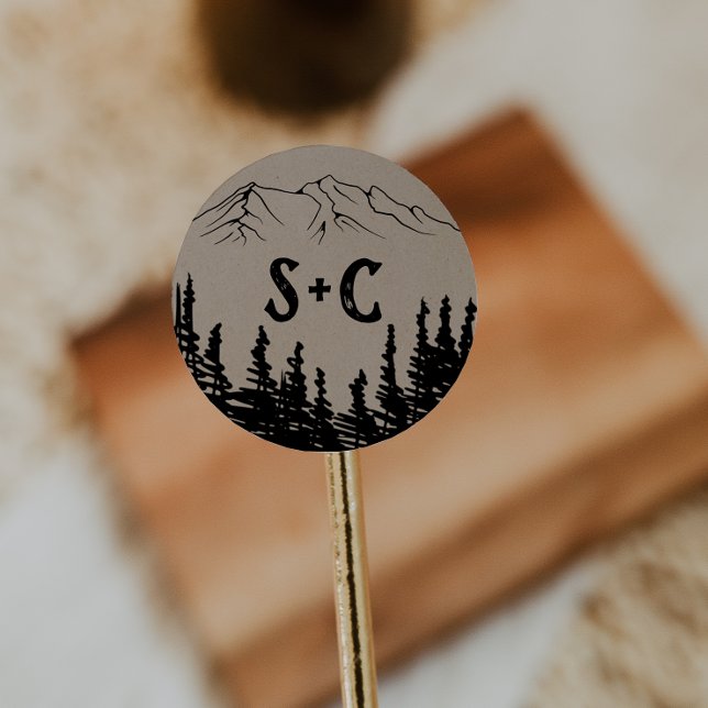 Adesivo Redondo Envelope de Casamento Rustic Woodsy Mountain Monog (Criador carregado)