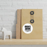 Adesivo Redondo Equipe do Noivo Padrinhos Festa de Solteiro<br><div class="desc">Deixe seus padrinhos mostrarem seu estilo com este adesivo exclusivo da Equipe do Noivo! Perfeito para festas de solteiro, despedida de solteiro, recepções de casamento e muito mais, este adesivo garantirá que seus padrinhos sejam incríveis. Você pode ter certeza de que seus padrinhos terão toda a confiança e estilo necessários...</div>