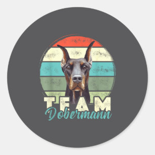 Adesivo Redondo Equipe Doberman Roupa de Cachorro Retro Vintage Do