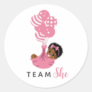 Adesivo Redondo Equipe Ela Balão Rosa Menina Bebê Afro-Americana