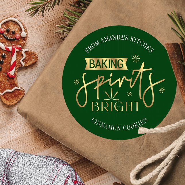 Adesivo Redondo Espíritos Dourados e Brilhantes Cookies de Natal V (Spread the Christmas charm with these pine green & faux gold Baking Spirits Bright stickers)