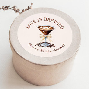 Adesivo Redondo Espresso Martini O amor está fervendo Chuveiro de 