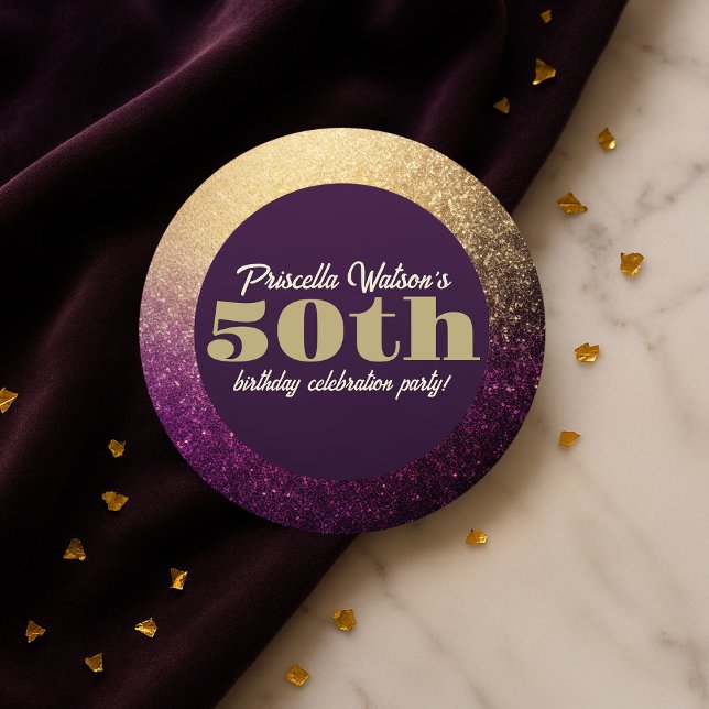 Adesivo Redondo Espumante Roxo e Festa de aniversário Dourada (Sparkling Glitter Purple and Gold Birthday Party Classic Round Sticker)