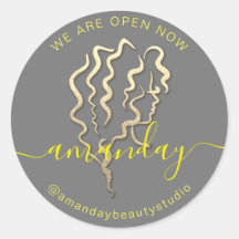 Estamos Abertos Para A Cinza De Logotipo Dourado N