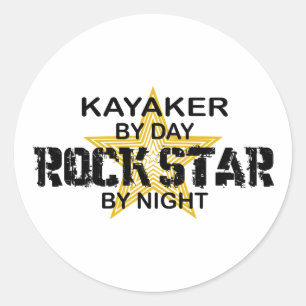 Adesivo Redondo Estrela do rock do Kayaker em a noite