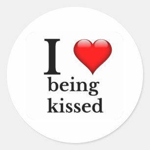 Adesivo Redondo Eu adoro ser beijado