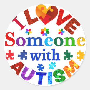 Adesivo Redondo Eu amo alguém com AUTISM