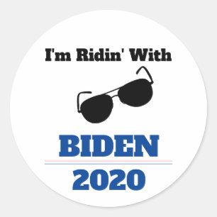 Adesivo Redondo Eu estou Ridin' com Biden em 2020
