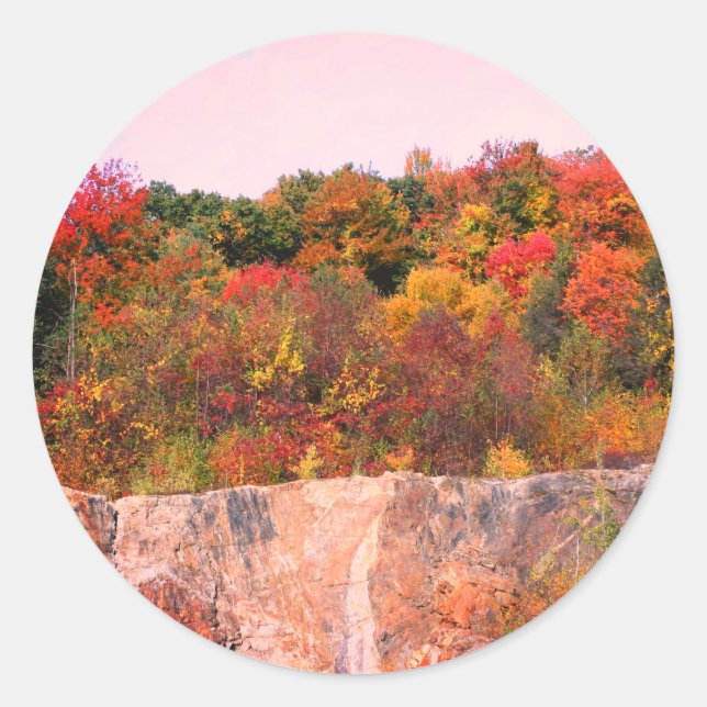 Adesivo Redondo Fall Foliage Rock Cliff Nature (Frente)