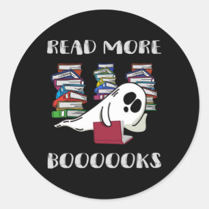 Adesivo Redondo fantasma lê mais livros de halloween