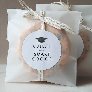 Adesivo Redondo Favor de Graduação de Um Smart Cookie para Boné de