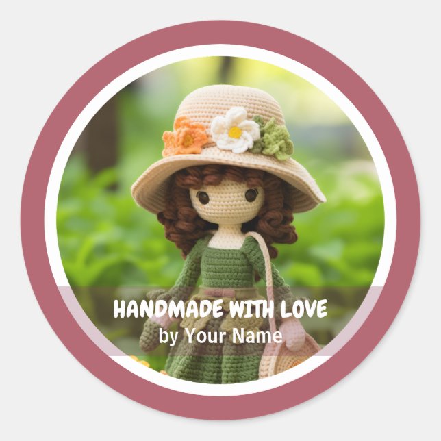 Adesivo Redondo Feita à mão com amor, jardim de senhora crochet (Frente)