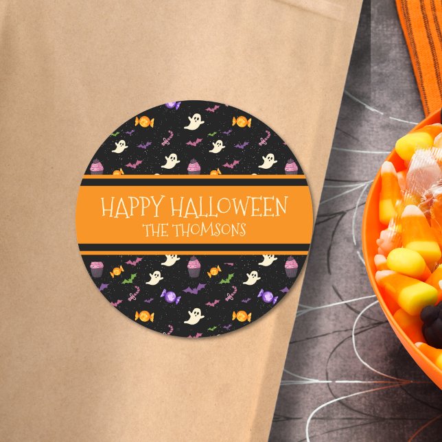 Adesivo Redondo Feliz Dia das Bruxas Mágicas e Bonitas de Preto (Criador carregado)