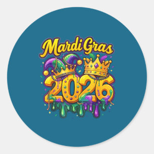 Adesivo Redondo Feliz Mardi Gras 2026 Chapéu de Bobo New Orleans H
