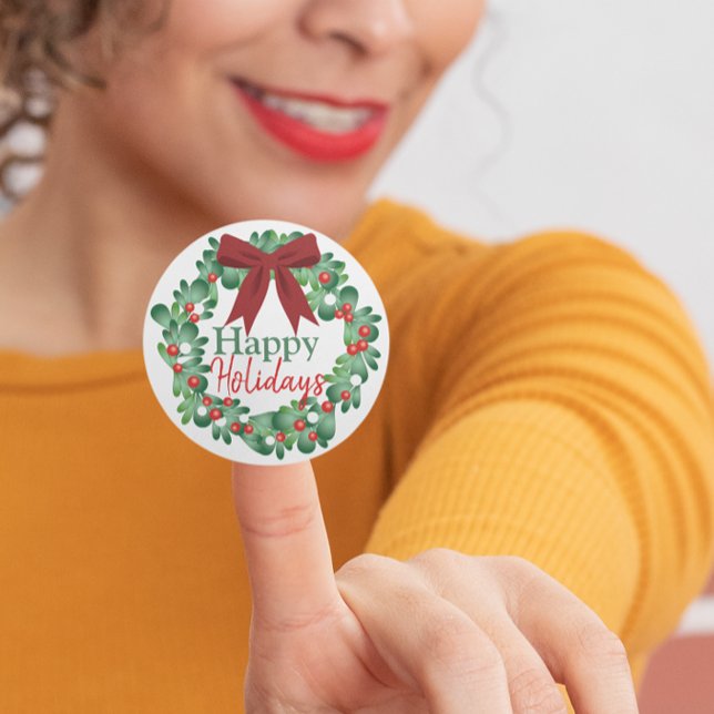 Adesivo Redondo Feliz Natal Holly Wreath (Happy Holidays Christmas Holly Wreath Classic Round Sticker)