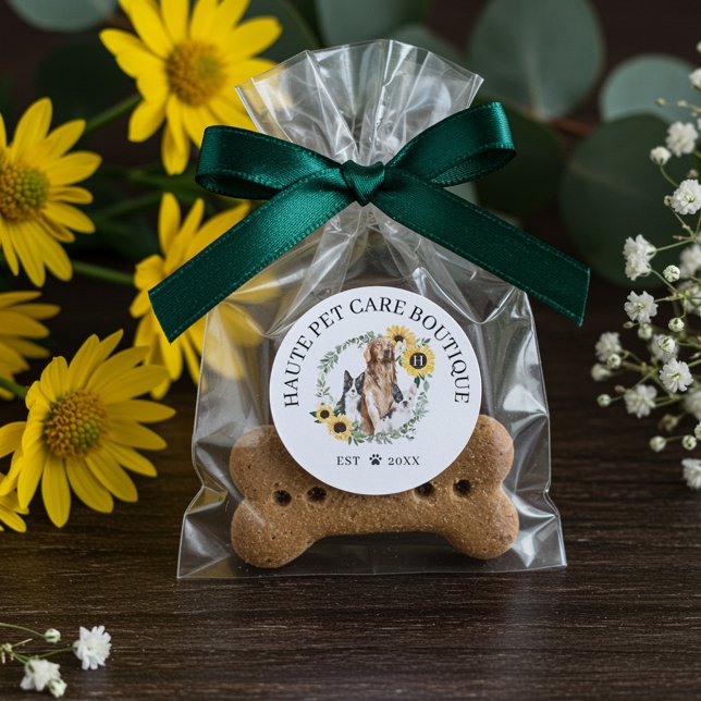 Adesivo Redondo Feliz Pet Family Pet Care & Grooming Monograma (Happy Pet Family Pet Care & Grooming Monogram Classic Round Sticker)