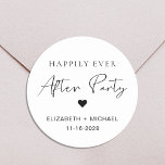 Adesivo Redondo Feliz Recepção de casamento De Festas<br><div class="desc">Um adesivo chique para a sua recepção de casamento ou convites de festas de celebração e favoritos para festas com "Feliz Nunca Depois da Festa" em uma mistura de simples tipografia e um roteiro moderno e seus primeiros nomes e data de recepção. Você pode alterar as cores do texto, do...</div>