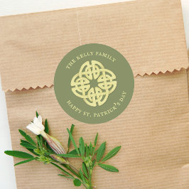 Adesivo Redondo Feliz Rua, dia de Patrick, com a cruz celta person