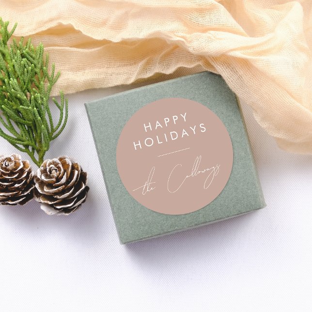 Adesivo Redondo Felizes Feriados e Nome da Família de Script Natal (Round Sticker Mock-up)