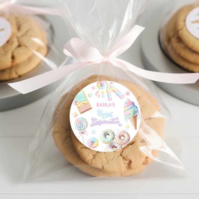 Adesivo Redondo Festa de aniversário de Celebração do Pastel Candy (Criador carregado)