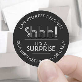 Adesivo Redondo Festa de aniversário surpresa Shhh! Na moda Preto 