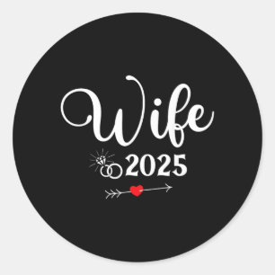 Adesivo Redondo Festa de Engajamento 2025 Esposa Marido Casal