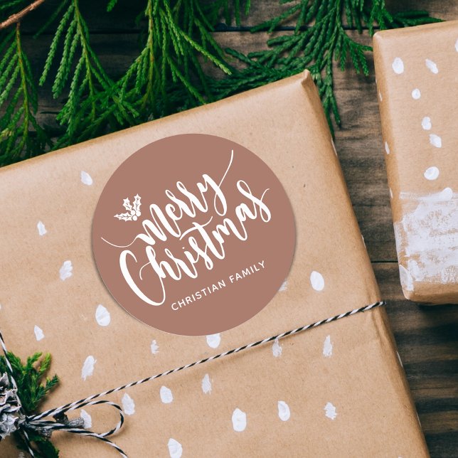 Adesivo Redondo Festivo Feliz Natal Personalizado (Festive Merry Christmas Personalized Rust Classic Round Sticker)