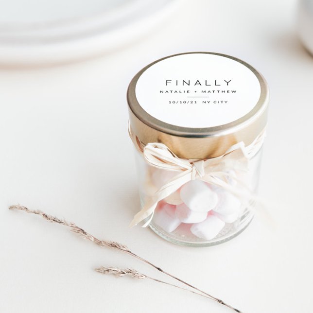 Adesivo Redondo Finalmente, salve a data (Criador carregado)